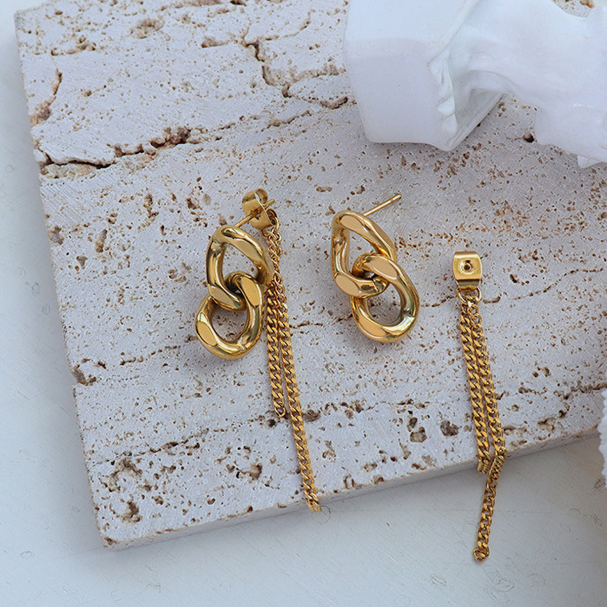 Lucei Earrings