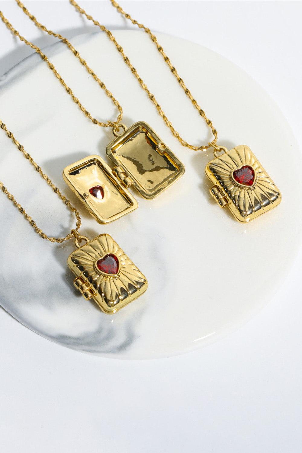 Lovelettre Necklace