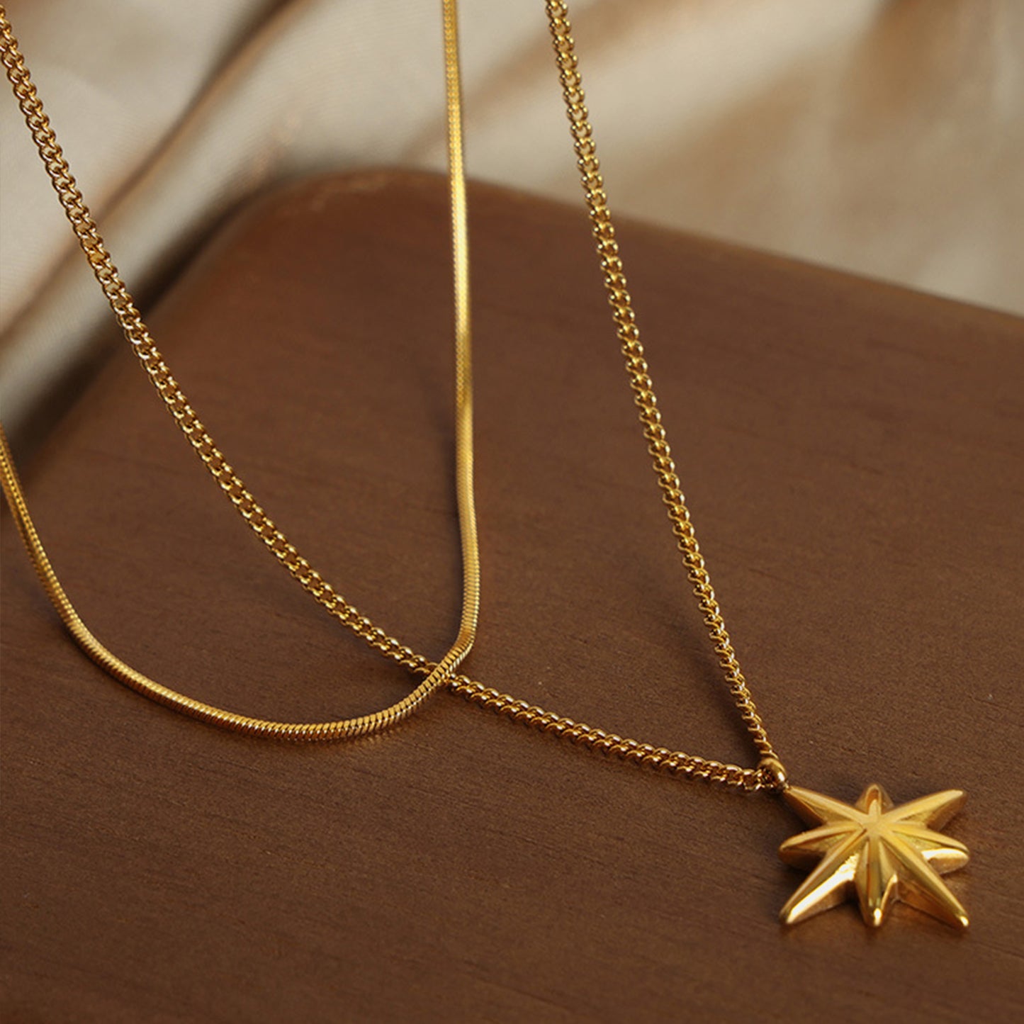 Umbra Necklace